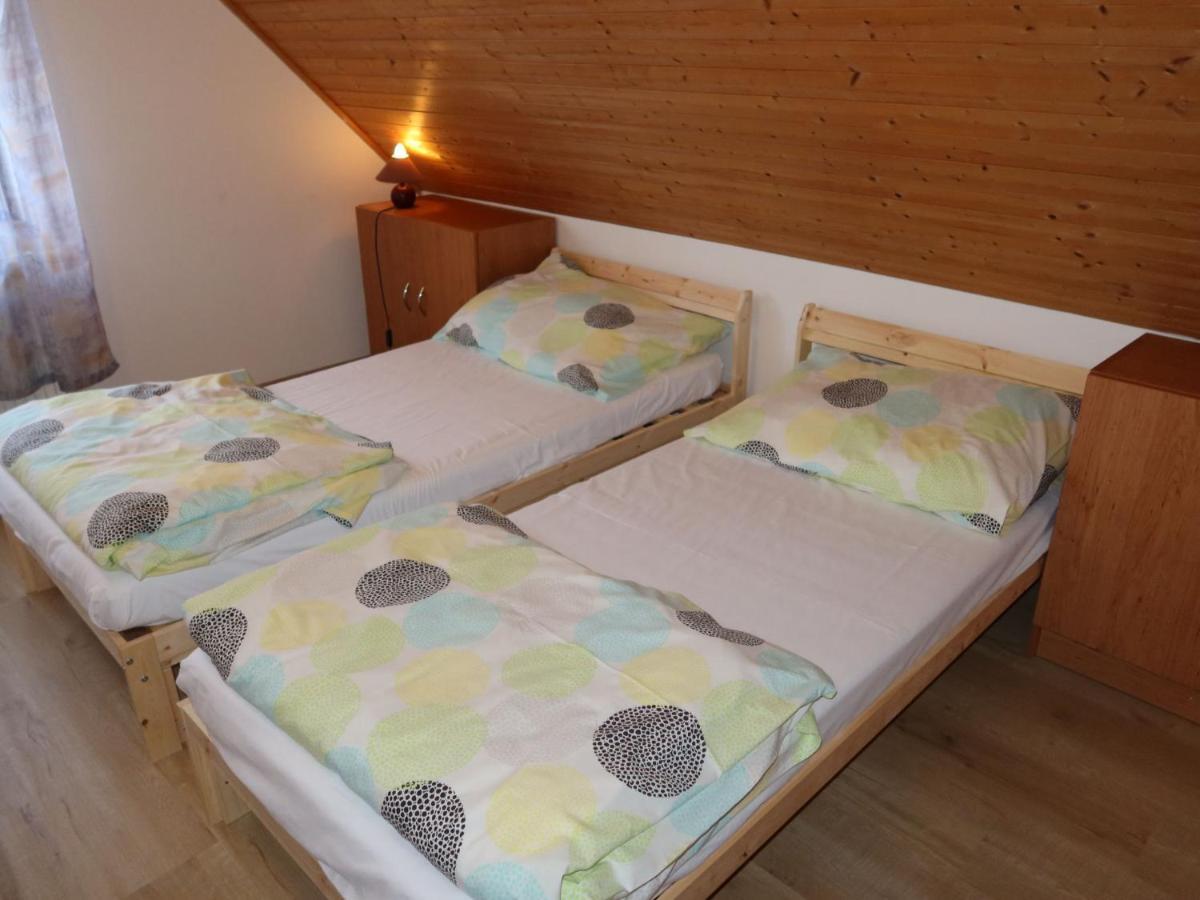 Holiday Home Holiday Hill 39 By Interhome Cista  Екстериор снимка